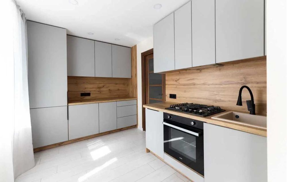 Дава се под наем Двустаен апартамент в София, Център - 56 кв.м за 408 € - Снимка #3