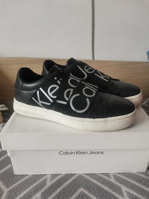Кецове Calvin Klein 38