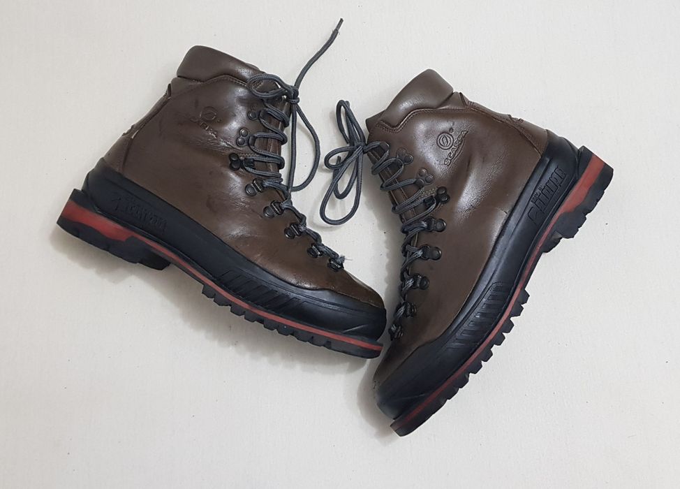 Bocanci SCARPA din piele naturală, ghete ptr vânătoare, alpinism 46 EU