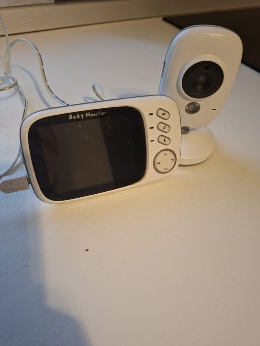 Bebe monitor si camera audio-video  si marsupiu  ergonomic.