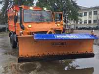 Unimog echipat pentru deszăpezire Stare buna
