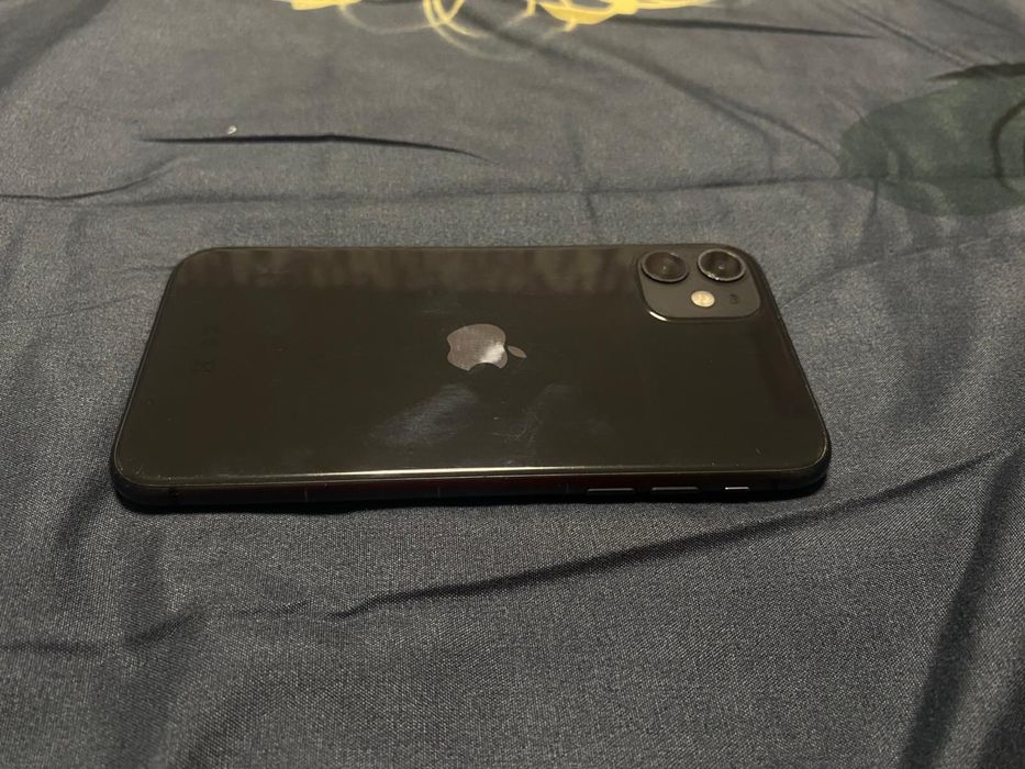 iPhone 11, 64 GB, liber de rețea, funcționează perfect