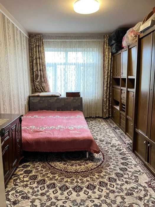 Продается квартира на Юнусабаде