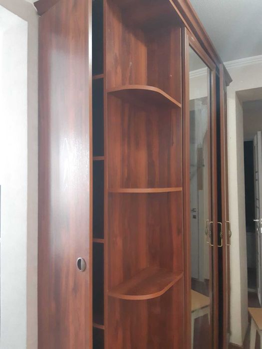 Продам шкаф для одежды
