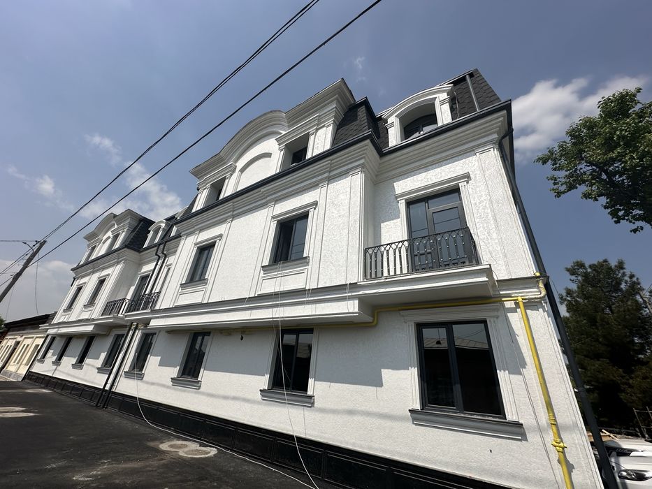 Продам 2 комнт 49.5 кв.м + балкон в Новостройке на ор-р: Рисовый м-т