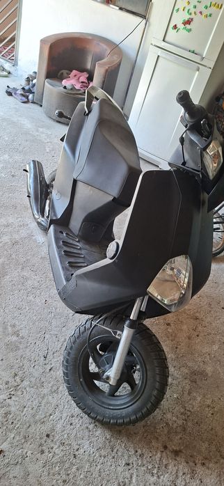 Vând scuter explorer kallio 50 2t