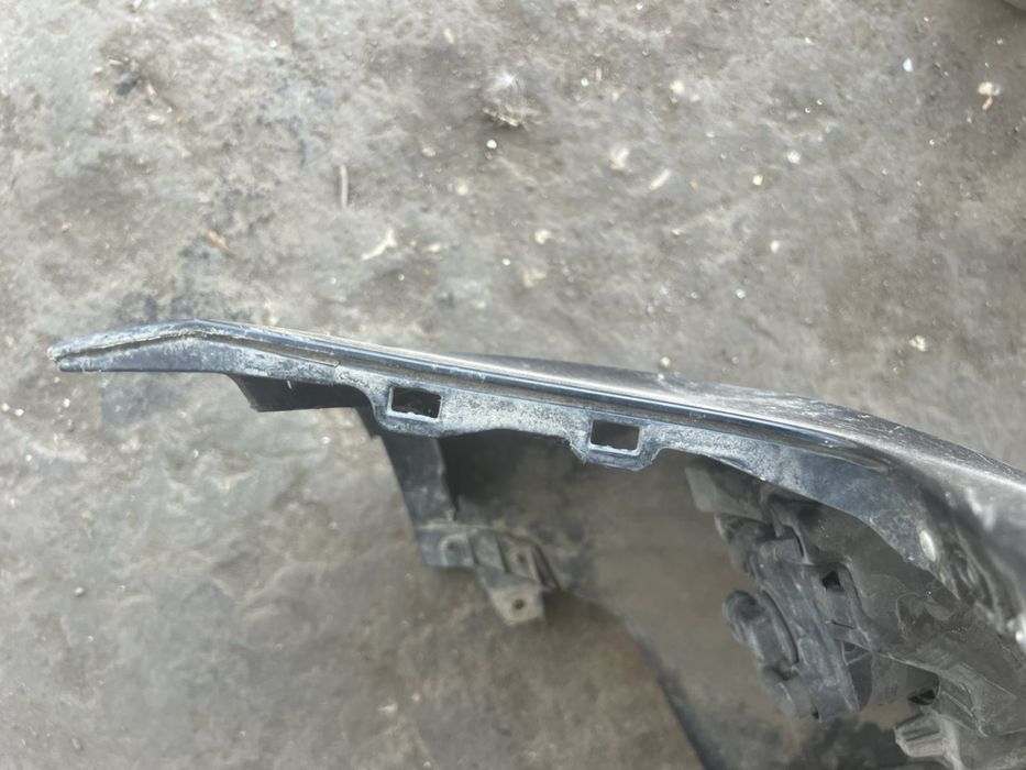 Предна S-line Броня Audi A5 8T черна оборувана с различна решетка н 30