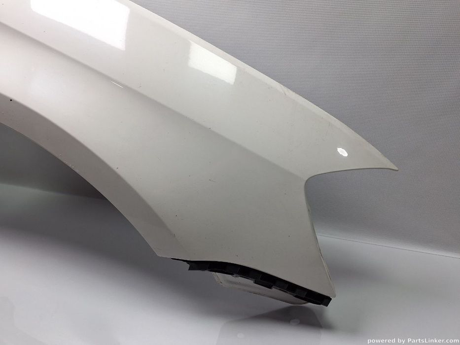 Aripa dreapta fata cu defect  VW PASSAT B7 [ 2010 - 2014 ]  OEM 3AA821022B