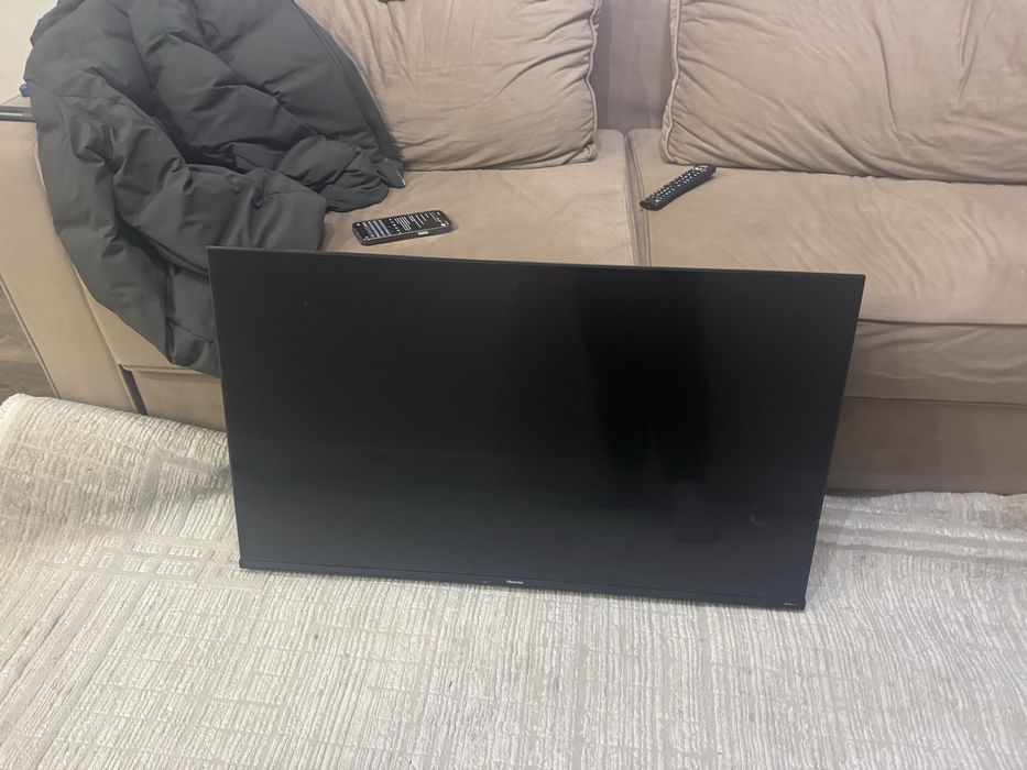Продам телевизор Hisense