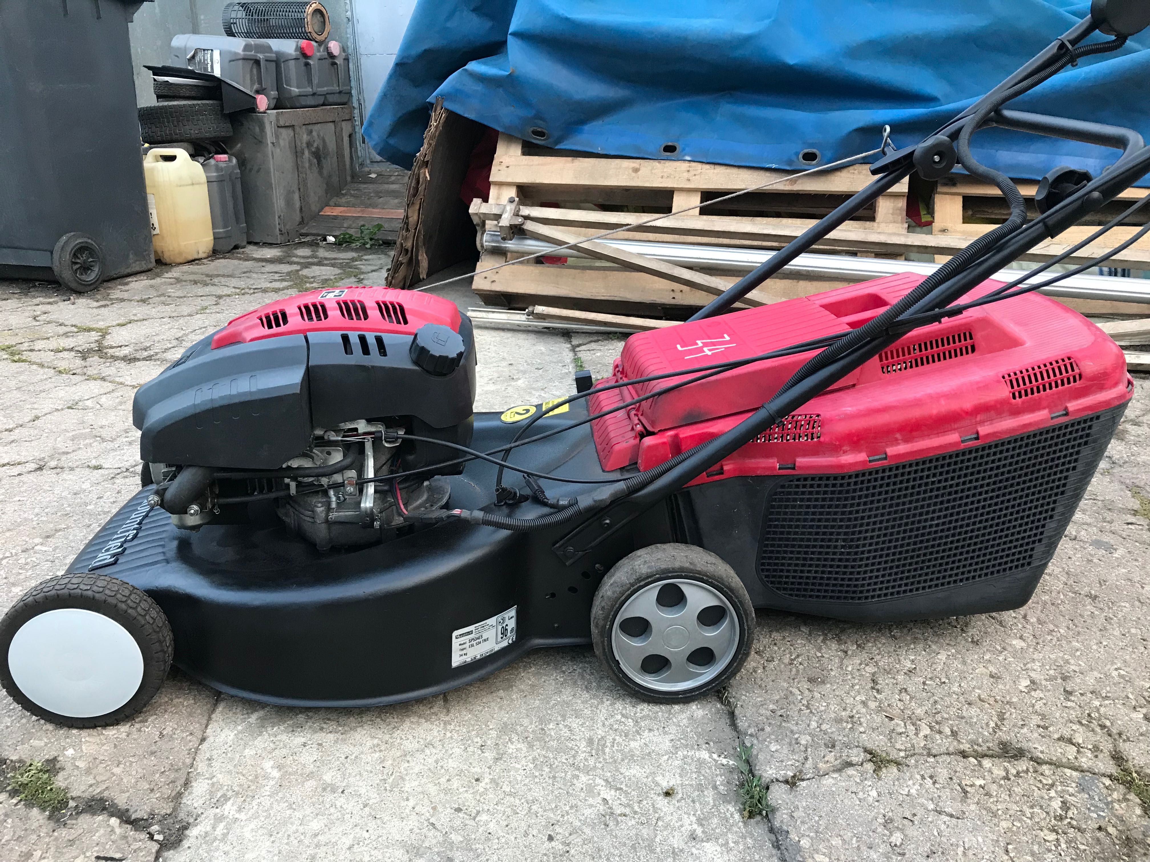 34 Самоходна моторна косачка Mountfield 6.5 hp