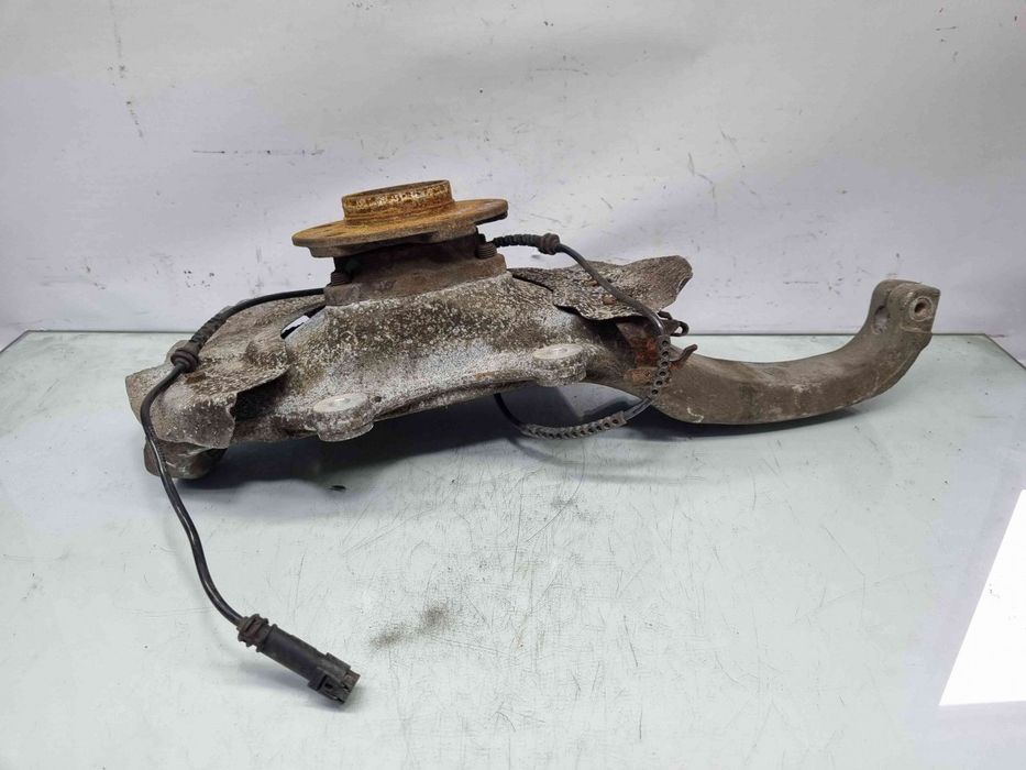 Fuzeta fata stanga Bmw 5 (F10) [Fabr 2011-2016] OEM 2.0 N47 2.0 N47 13