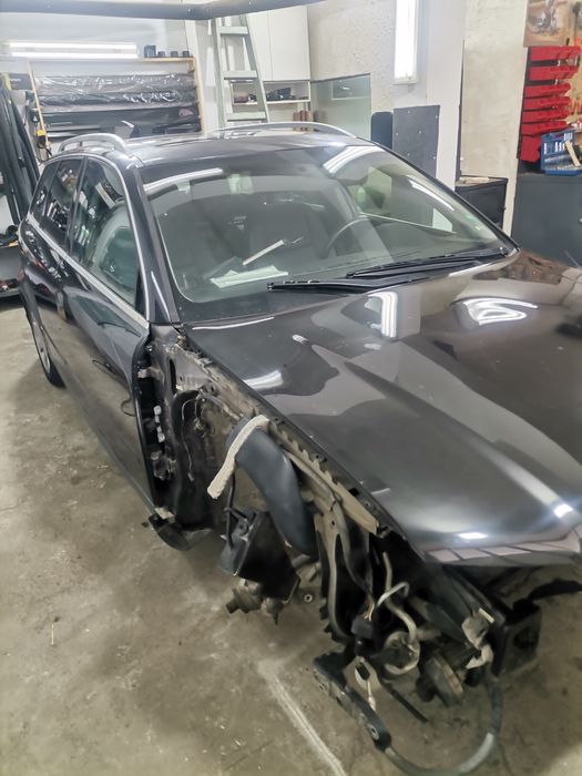 Ауди А4 Б6 3.0  quattro на части