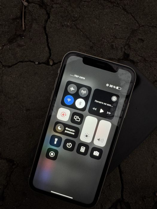 Продам Айфон 11, iphone 11