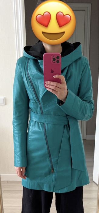 Женская кожаная куртка