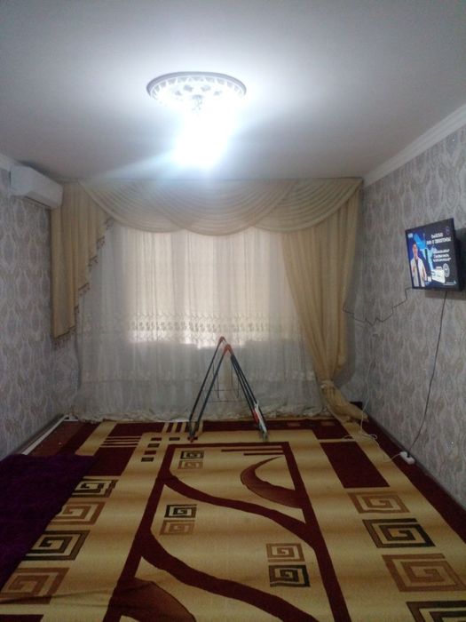 Срочна сотилади нархини келишамиз 2 хона 3 килинган