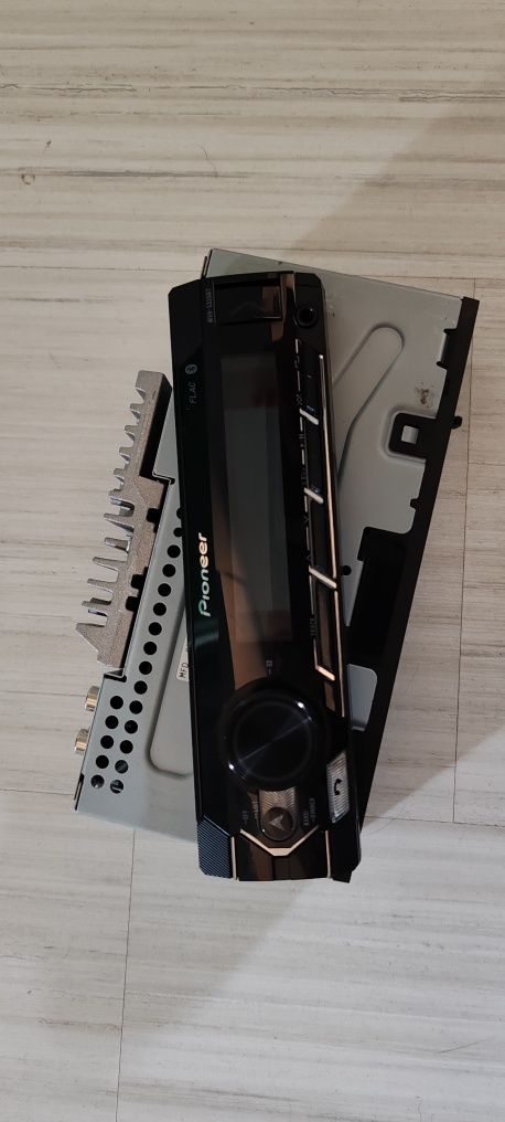 CD pioneer с Bluetooth