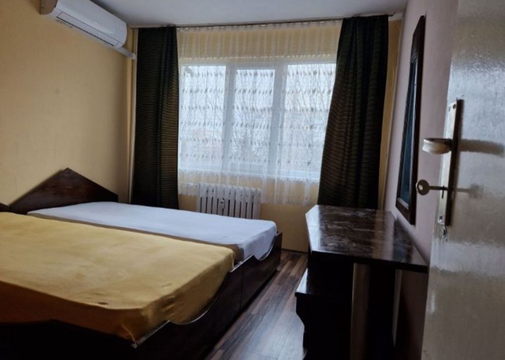 Студентски град двустаен 1300лв