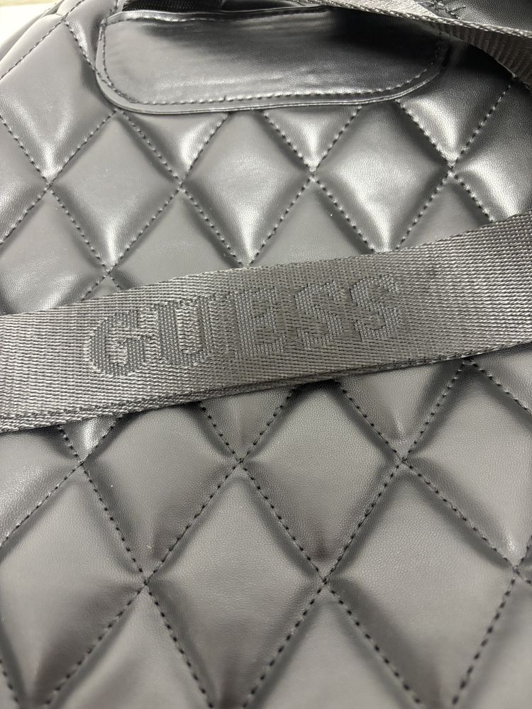 Ghiozdan Guess Model Premium