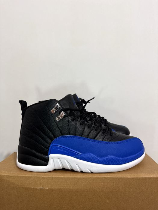 Adidasi negrii marimea 43 42