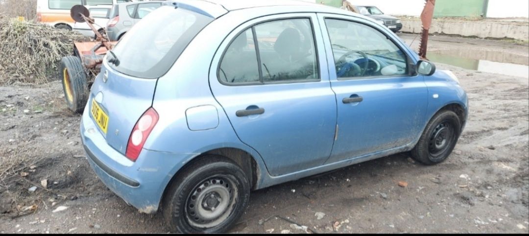 Nissan micra 1.2i 2004