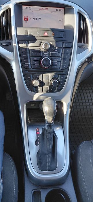 Vând Opel Astra J 2.0 cdti