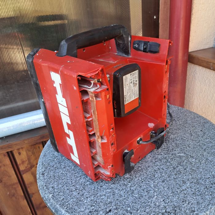 Radio Hilti Bluetooth +Acumulator