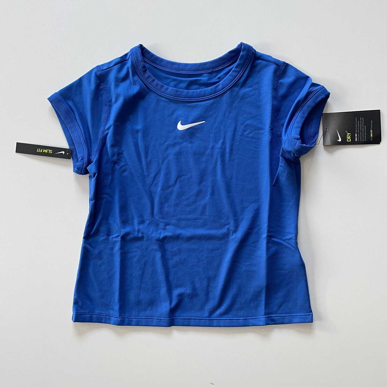 Tricouri fete Nike