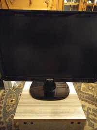 Monitor LCD panoramic 220CW8FB/00