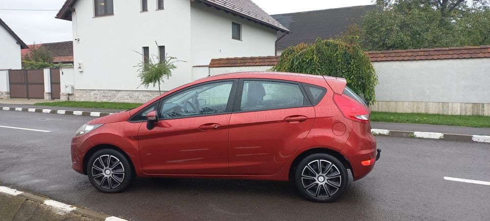 Ford Fiesta 1.3 benzina impecabil