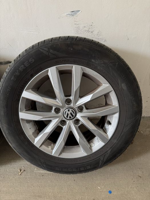 Гуми с джанти 215 60 16 Passat B8 5x112 et 41