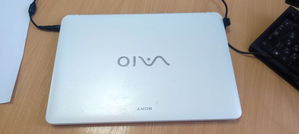 Ноутбук sony saio