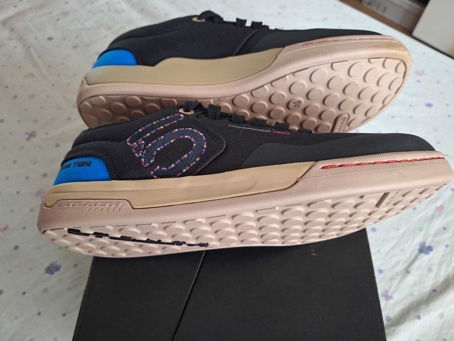 Мъжки маратонки ADIDAS  FREERIDER Pro CANVA.Чисто НОВИ.