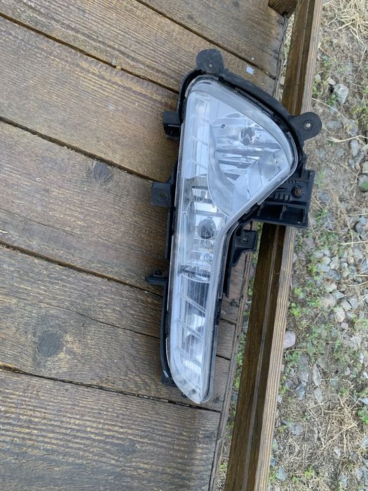 Халоген Киа Спортидж/Kia Sportage