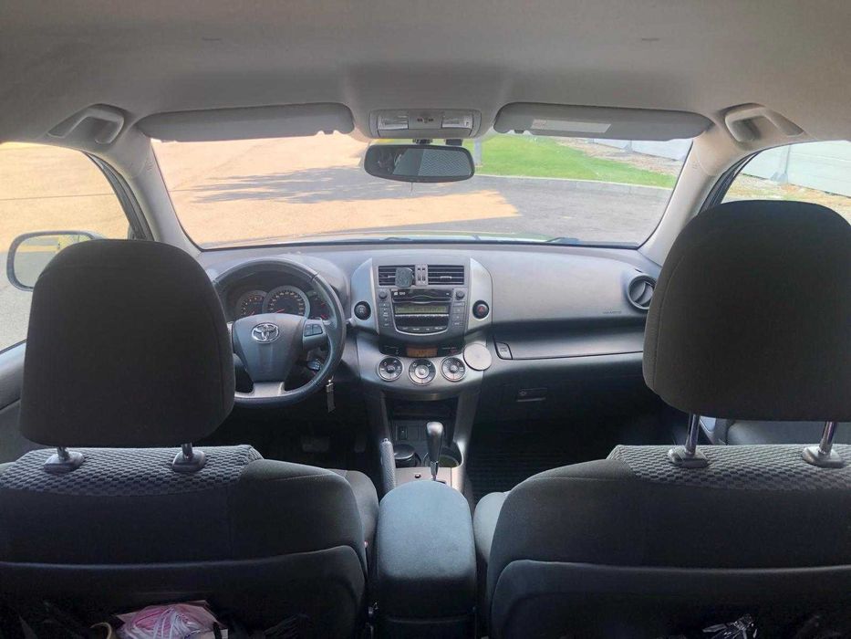 Toyota RAV4 III D-4D AWD automată 2,2 diesel