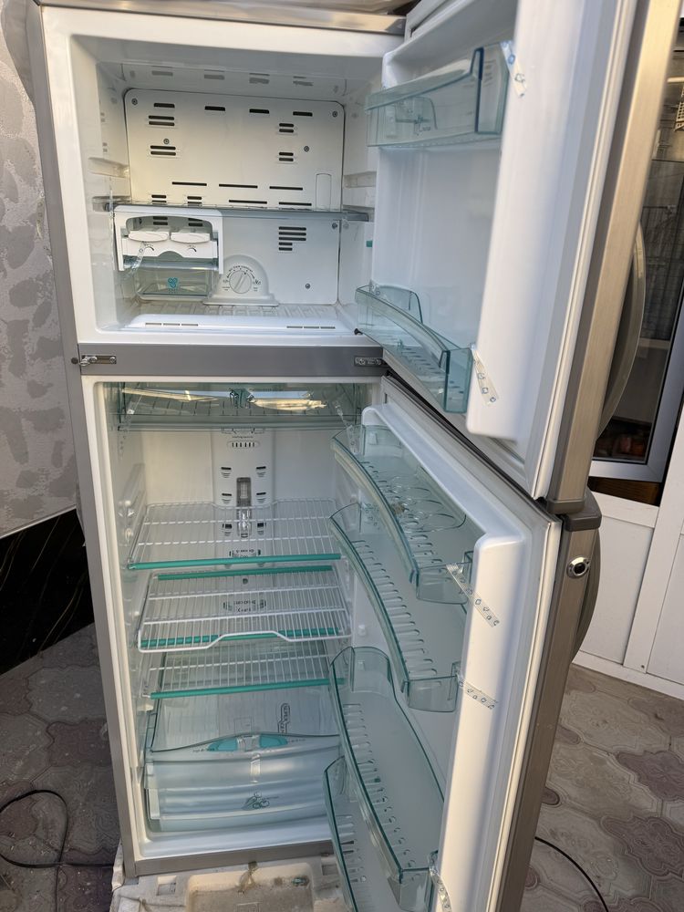 Продаётся новый ХОЛОДИЛЬНИК