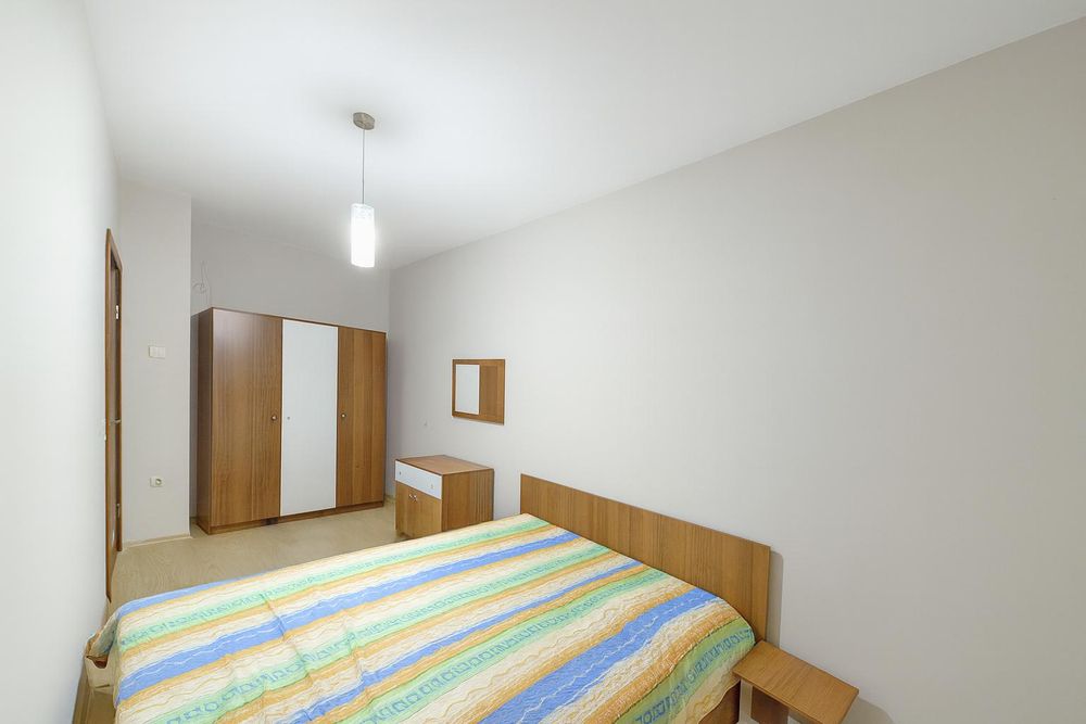 Дава се под наем Тристаен апартамент в Пловдив, Център - 100 кв.м за 750 € - Снимка #3