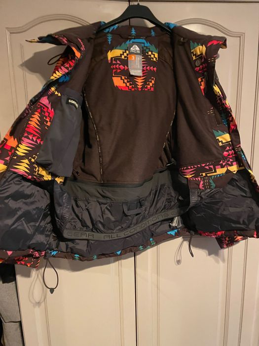 Nike ACG дамско ски яке s Найк яке дамско