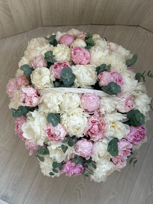 Пионы букет свежий прям