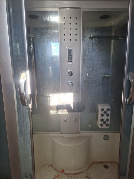 Душевая кабина сатылады срочно!