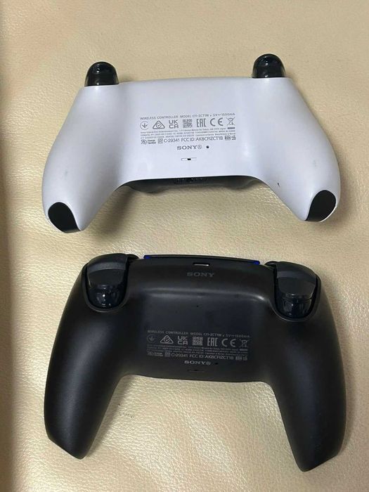 Sony Playstgation 5 pro Cfi-7021