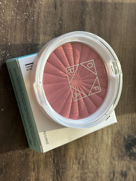 Гримове- палитри сенки