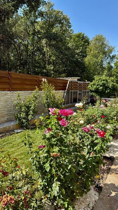 Vilă la marginea pădurii - rafinament și liniște absolută