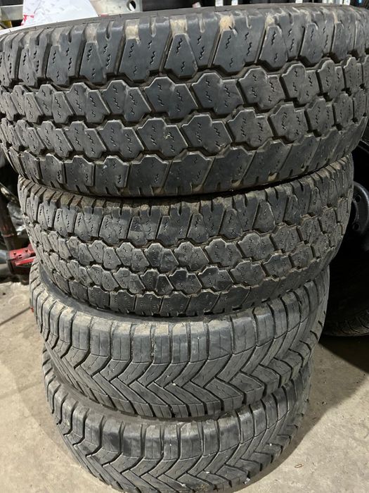 Cauciucuri C in stare f buna