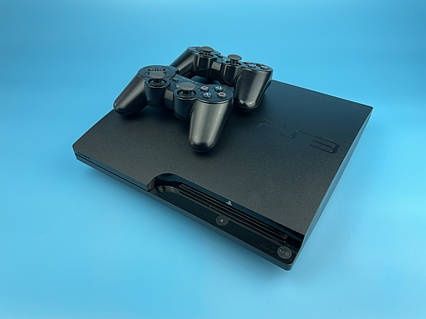 Продаю игровую Приставку Sony PS-3 за 135 у.е!