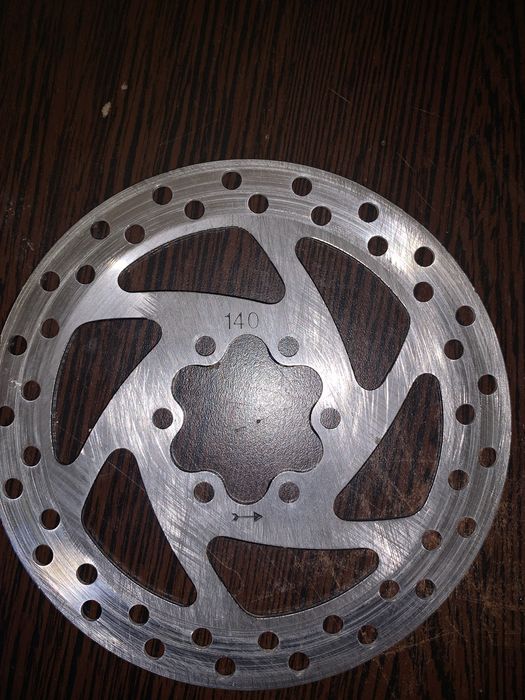 Disc ventilat pentru frana