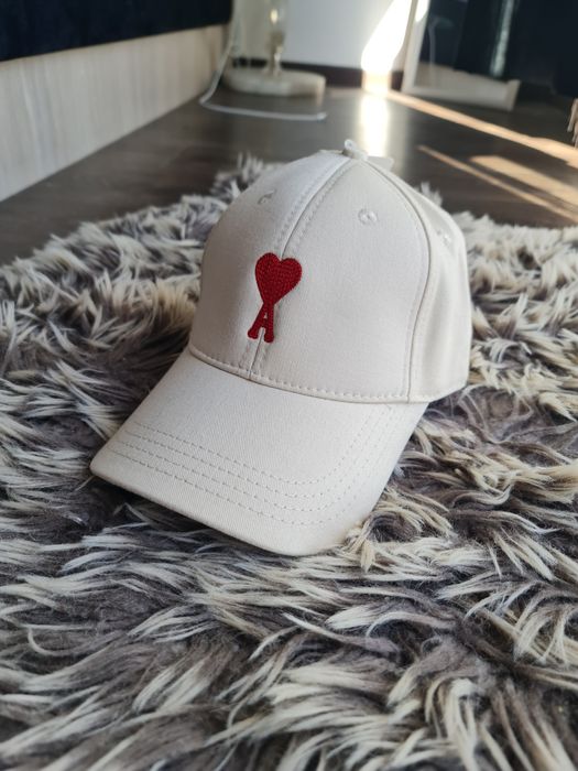 Șapcă Ami Paris calitate Premium