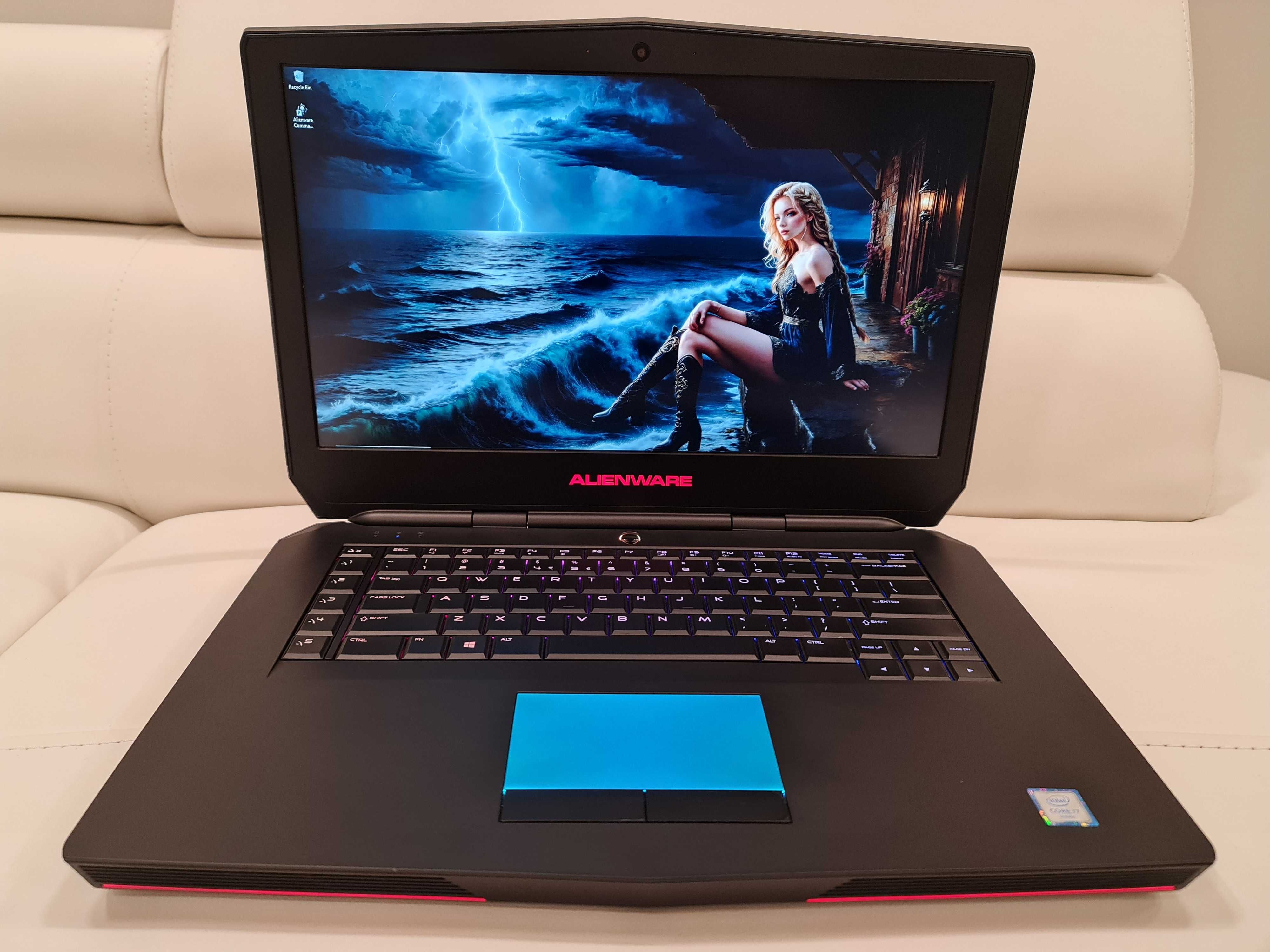 Laptop gaming ALIENWARE, intel core i7-6820HK ,ram 16 gb, video 6 gb