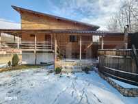 Casa de vacanta,cu 5 camere,300 mp utili,600 mp teren,Rimet