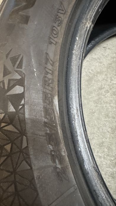 235 55 17 - 4 бр. От BMW X drive