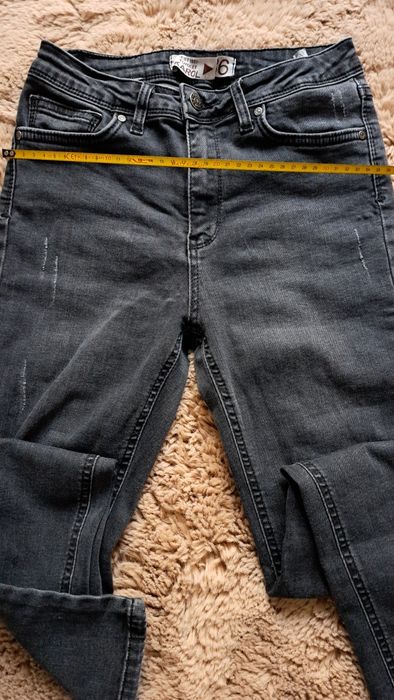 Blugi Karol marimea 36